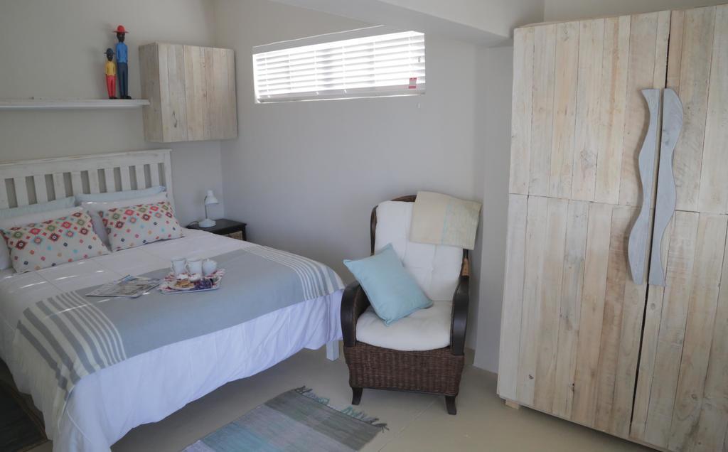 Apartment The Nook Fish Hoek Bagian luar foto