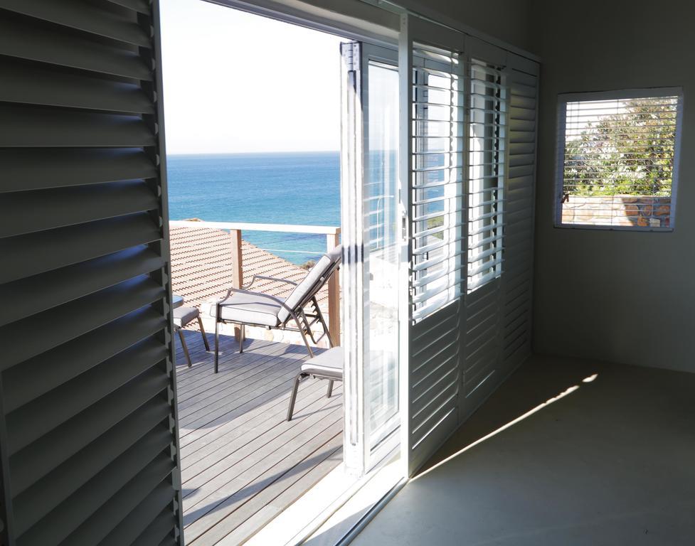 Apartment The Nook Fish Hoek Bagian luar foto